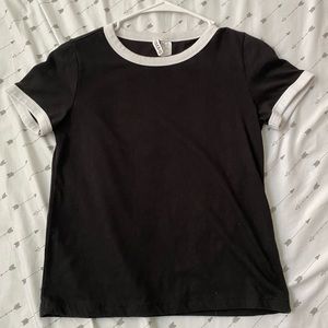 Black tee